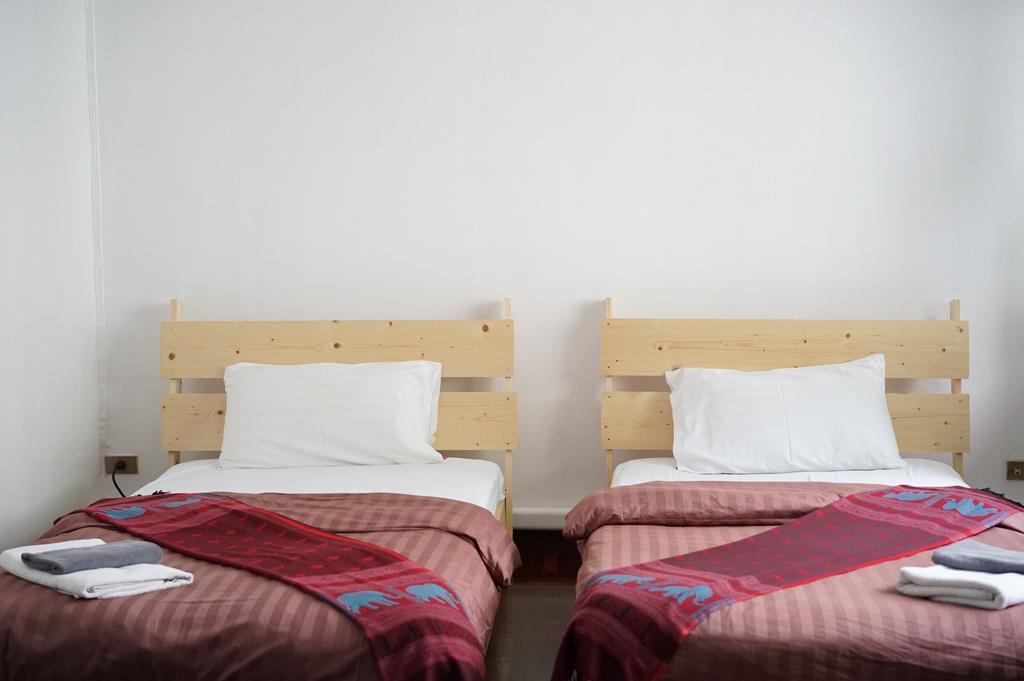 B&B 22 House بانكوك المظهر الخارجي الصورة