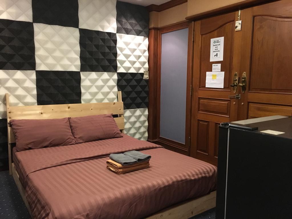B&B 22 House بانكوك المظهر الخارجي الصورة